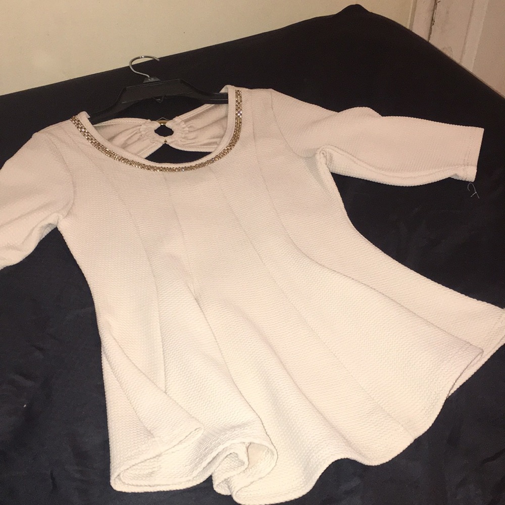 Shirts - Picture 3 of 4